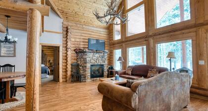 The Hideaway at Ponds Lodge Cabin 21