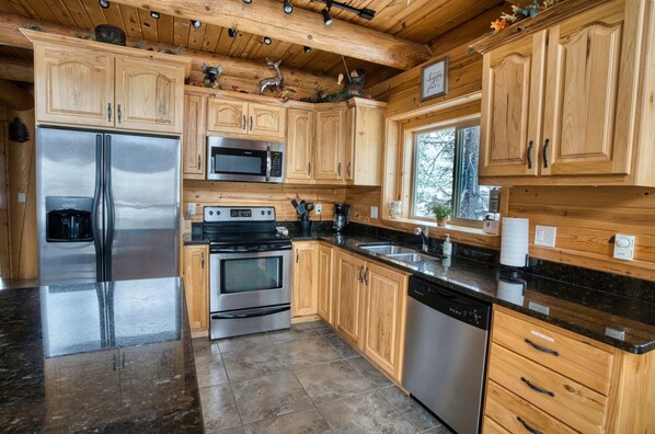 Fridge, microwave, oven, dishwasher