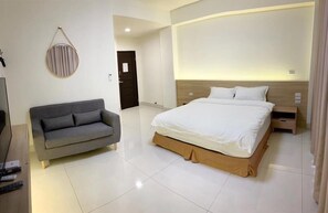 Doppelzimmer, Balkon | Kostenloses WLAN, Bettwäsche