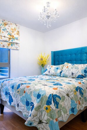 2 bedrooms, desk, iron/ironing board, free WiFi