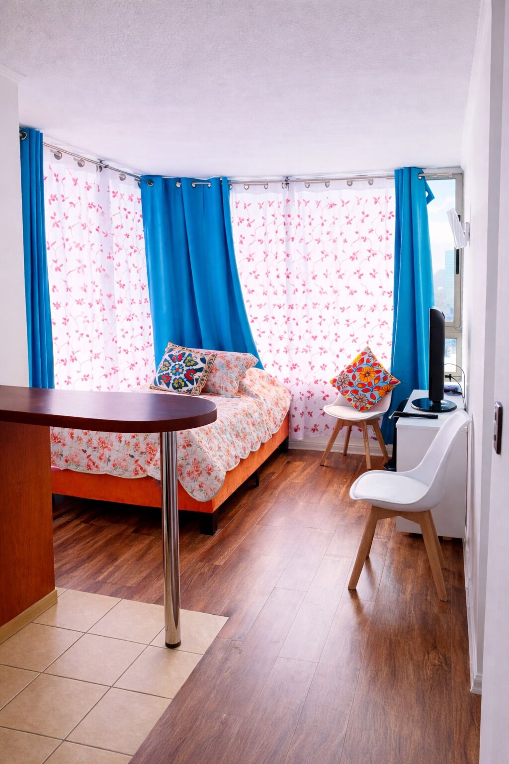 2 Schlafzimmer, Schreibtisch, Bügeleisen/Bügelbrett, kostenloses WLAN