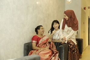 Lobby sitting area - Z Hotel (Petaling Jaya)