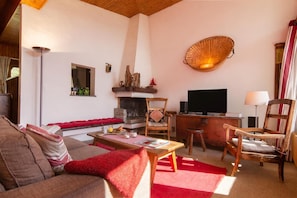 TV, DVD player, stereo
