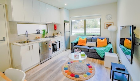 Interior. U1 Brunswick Living Ground Patio Close to APT and CBD Free Wifi Tram at Doorstep