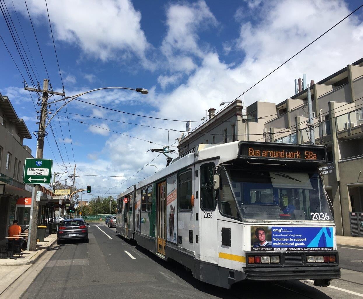 U1 Brunswick Living Ground Patio Close to APT and CBD Free Wifi Tram at Doorstep — image 24