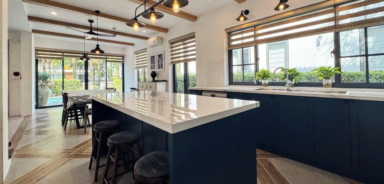 3 Bedroom Cape Cod Style with Pool | In-room safe, individually decorated, individually furnished, desk