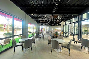 Restaurant - Suri Apartment & Hotel Danang (Da Nang)