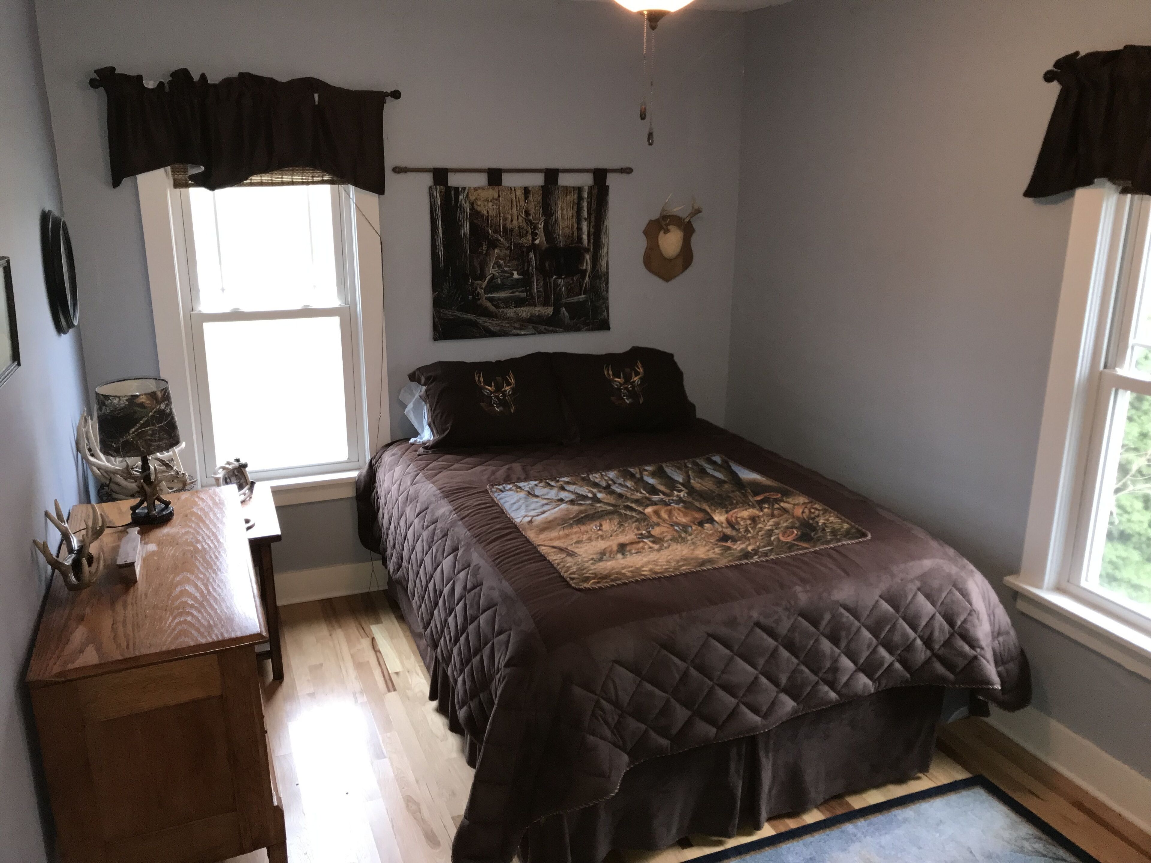 JLBrinkmeyer Ranchhouse, cozy and authentic, set in beautiful southern Iowa