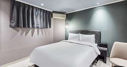 Hotel WO Yongsan Station