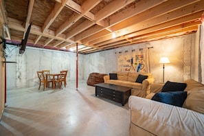 Smart TV, fireplace, table football, ping pong