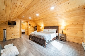 4 bedrooms, iron/ironing board, travel cot, free WiFi