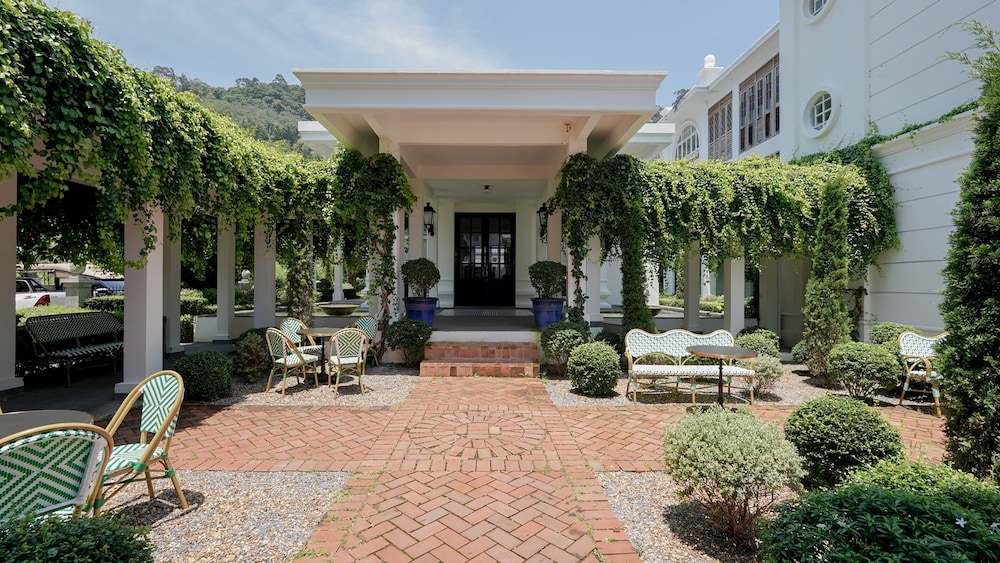 Marina Gallery Resort -KACHA- Kalim Bay by null