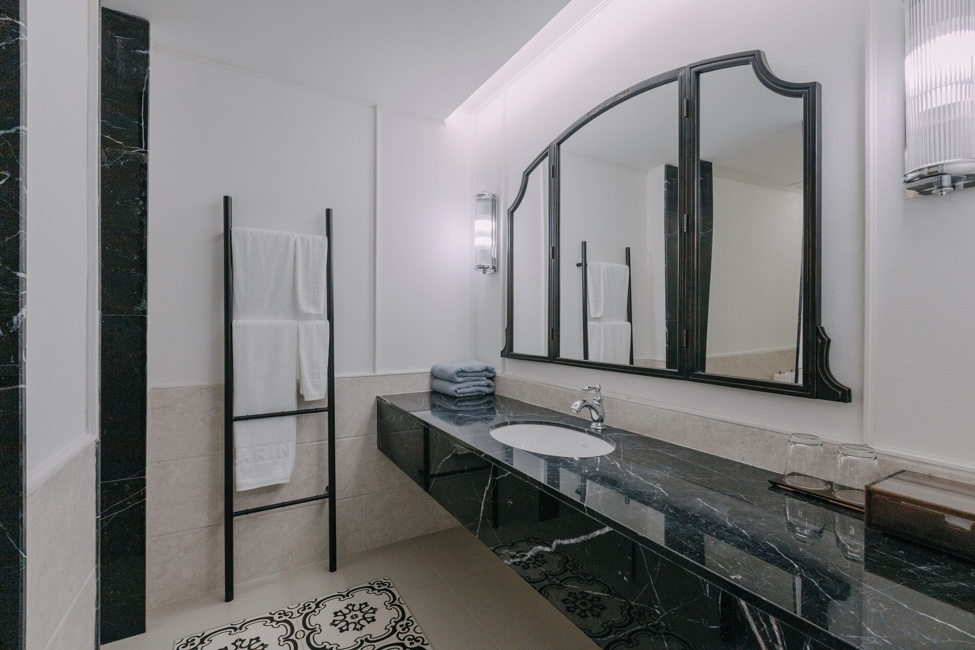 Photo - Marina Gallery Resort-KACHA-Kalim Bay by Sugar Marina Boutique Hotels