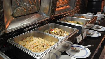 Petit déjeuner préparé sur commande (400 THB par personne)