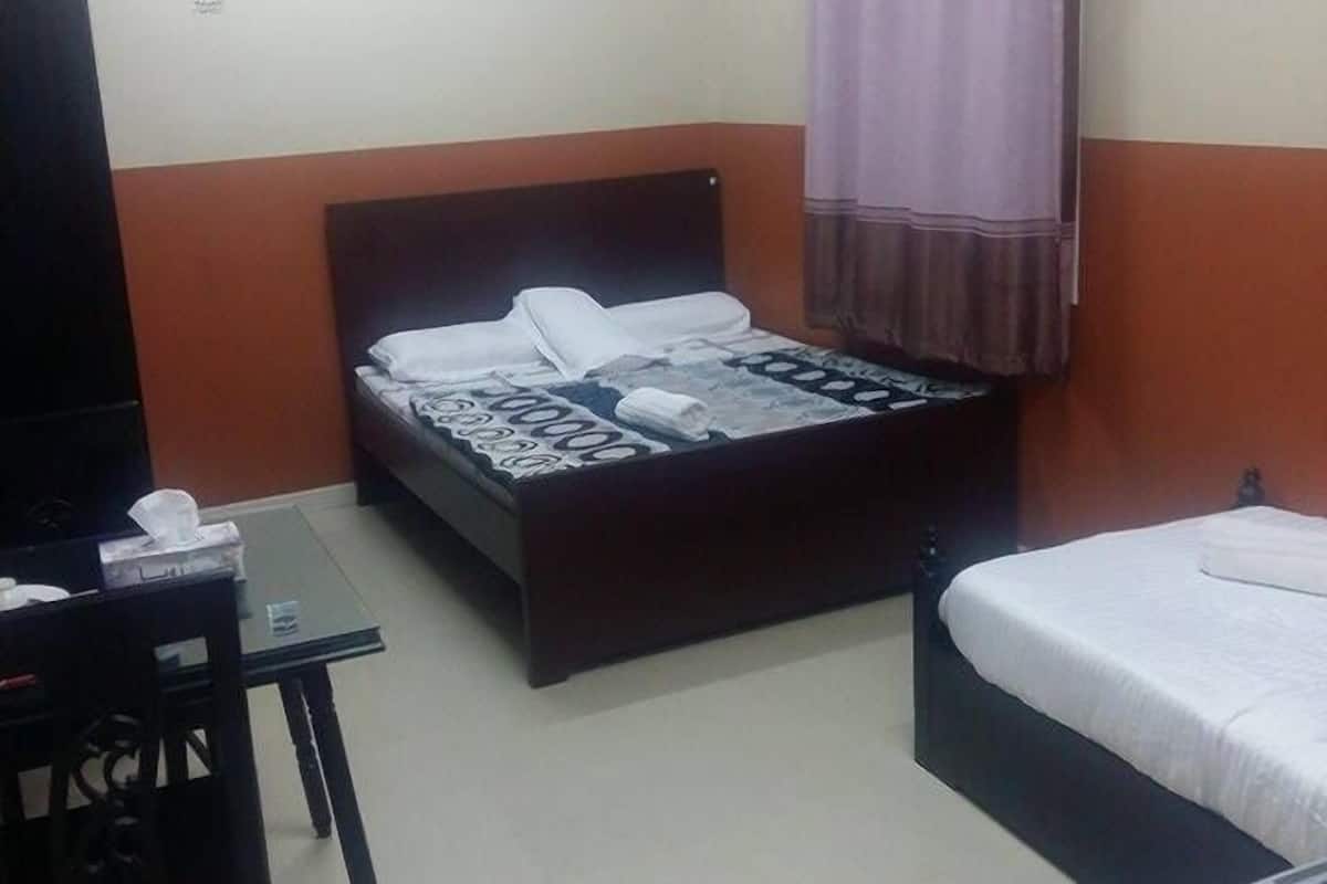 Family Room | WiFi (free)