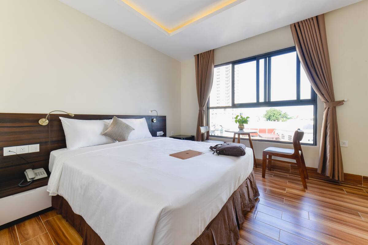 Deluxe Double Room, City View | Minibar, in-room safe, desk, free WiFi