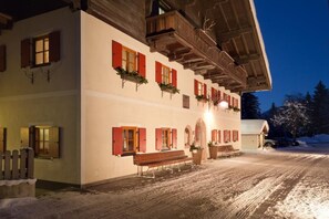 Exterior - Gasthof Eiserne Hand (Fieberbrunn)