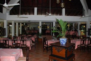 Restaurant - Palm Garden Village (Anuradhapura)