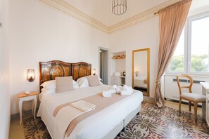 独特客房 | 意大利 Frette 床单、高档床上用品、羽绒被、Select Comfort 床