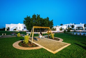 Area giochi per bambini (all'aperto)