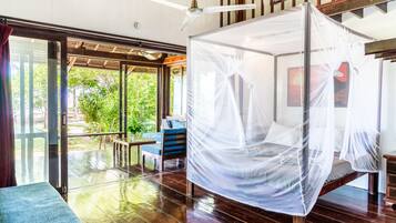 Beach House 2 | 2 bedrooms, minibar, free WiFi, bed sheets