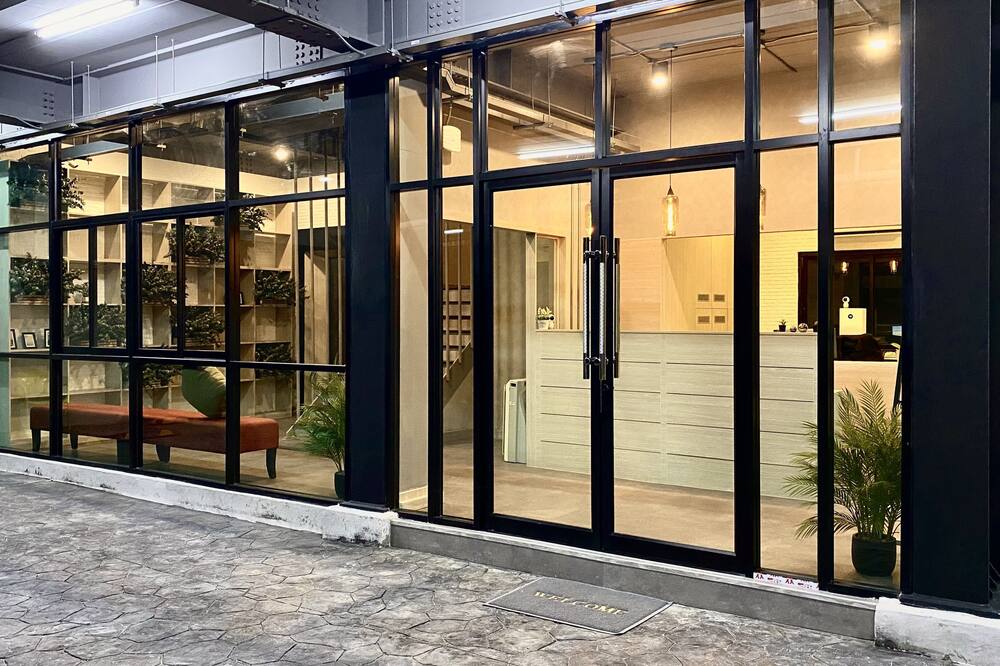 44 Room Rama 3