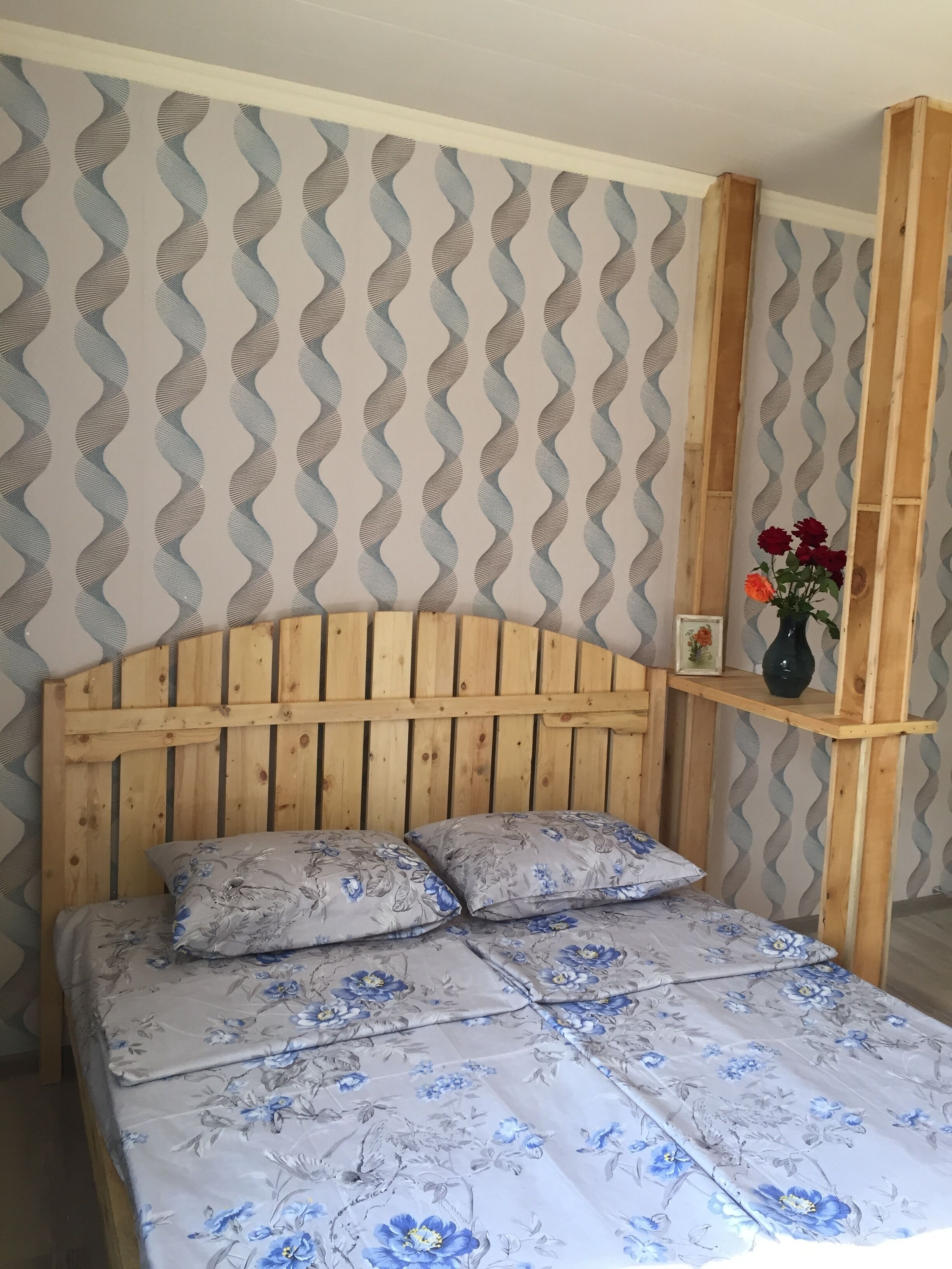 5 chambres, coffres-forts dans les chambres, fer et planche à repasser