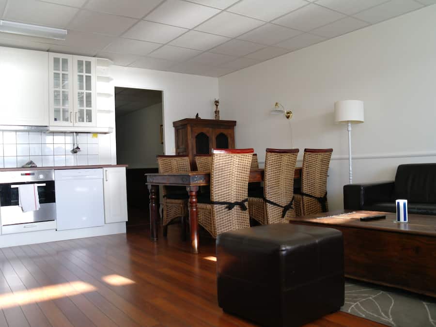 Basic Apartment | Living area