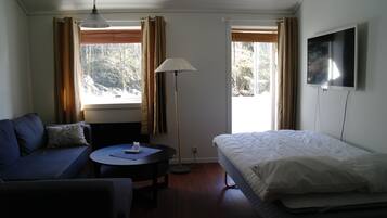 ๋ฒ ์ด์ง ์คํ๋์ค | 2 ๊ฐ์ ์นจ์ค, ๊ฐ๊ฐ ๋ค๋ฅธ ์คํ์ผ์ ์ธํ
๋ฆฌ์ด, ๊ฐ๊ฐ ๋ค๋ฅด๊ฒ ๊ฐ๊ตฌ ๋น์น, ๋ฐฉ์ ์ค๋น