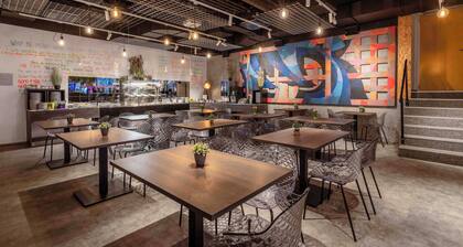 ibis Styles Ljubljana The Fuzzy Log