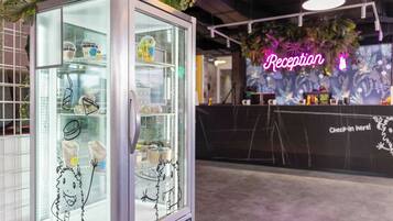 Snack bar
