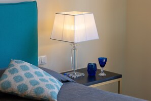 3 bedrooms, iron/ironing board, travel cot, free WiFi