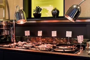 Daily buffet breakfast (EUR 27.50 per person)