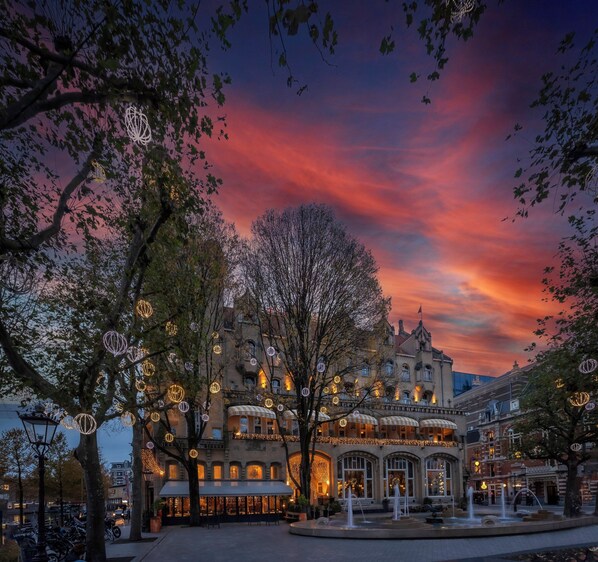 Exterior - Clayton Hotel Amsterdam American (Amsterdam)