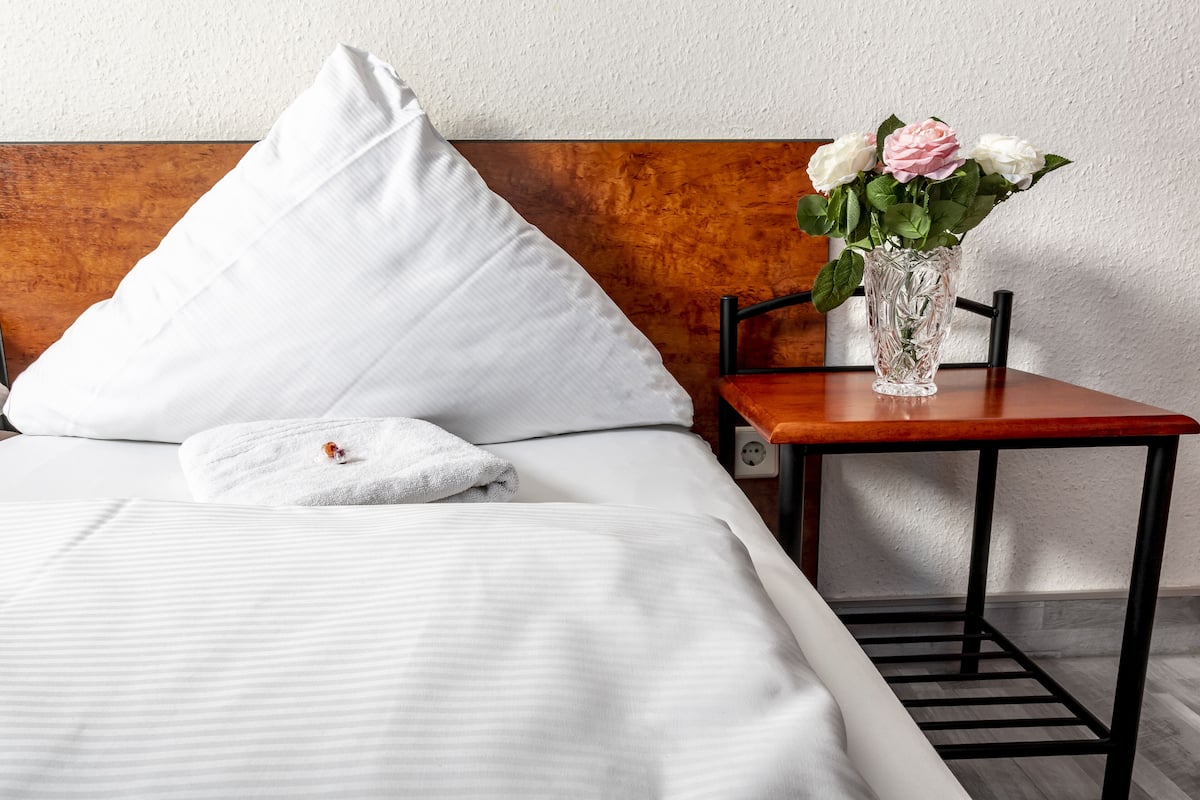 Desk, WiFi (free), bed sheets