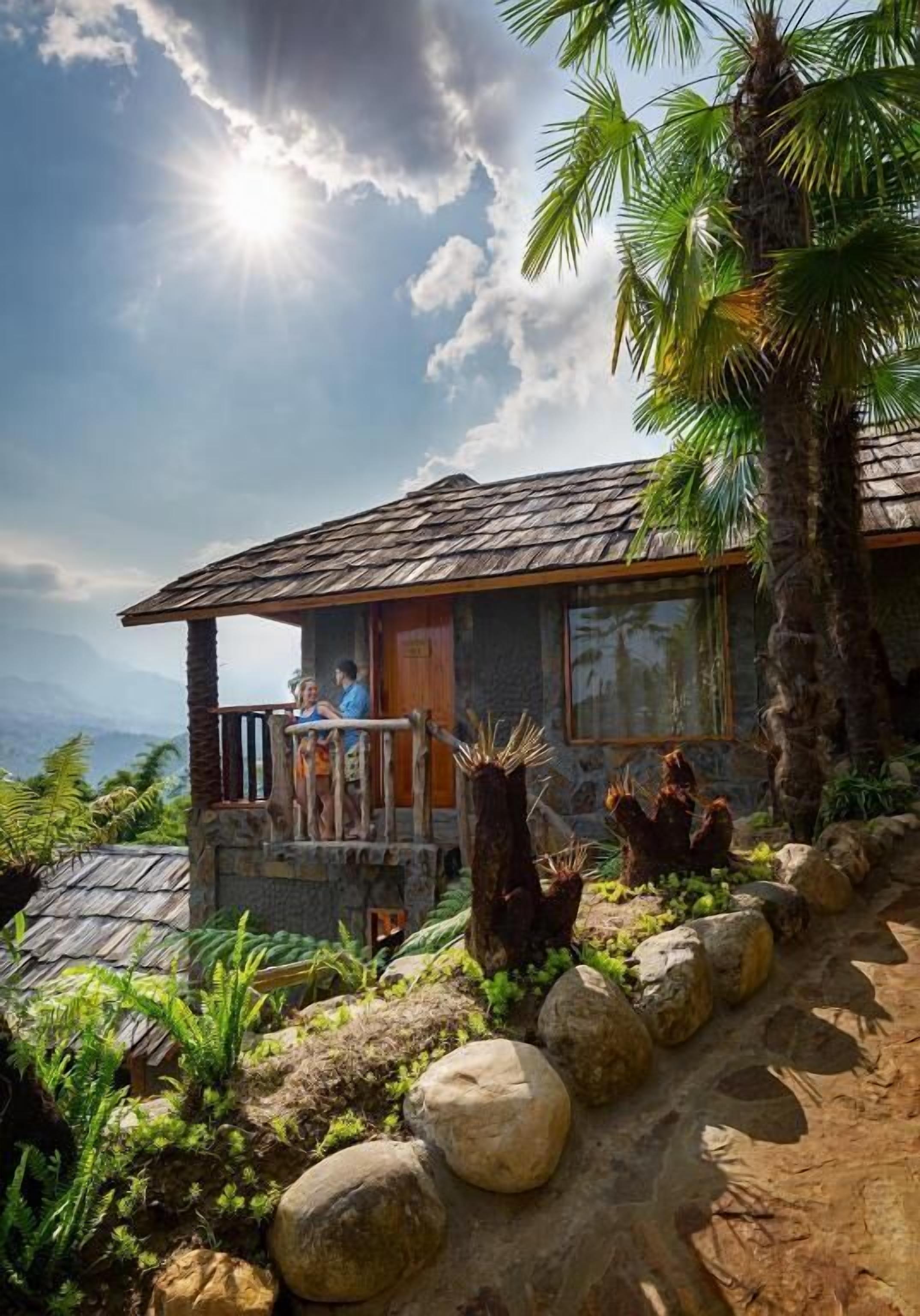 Ropa de cama de alta calidad, minibar y decoración personalizada 