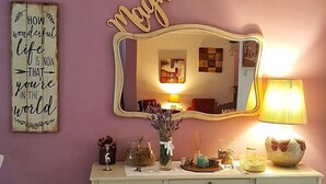 En 22-tommers LED-TV med Parabol-TV samt TV