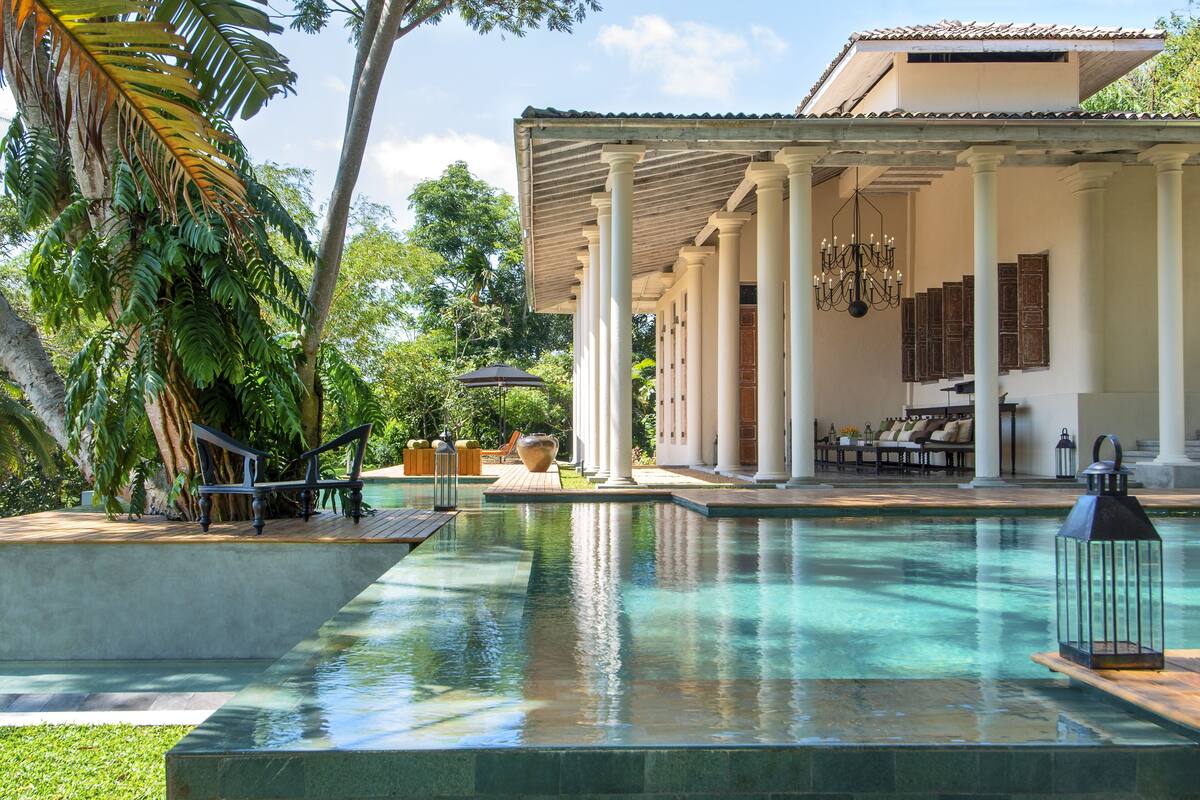 Two Bedroom Colonial Villa with Pool | 埃及棉床單、高級寢具、羽絨被、迷你吧