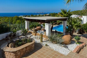 Pool - VILLA CAN COSTA - Private villa with pool & WIFI. Stunning sea views sunset in Cala Vadella beach (Sant Josep de Sa Talaia / San Jose)