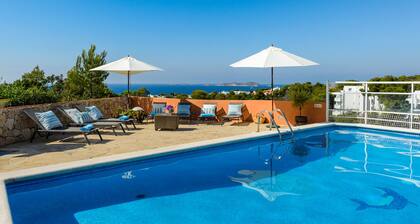 VILLA CAN COSTA - Private villa with pool & WIFI. Stunning sea views sunset in Cala Vadella beach