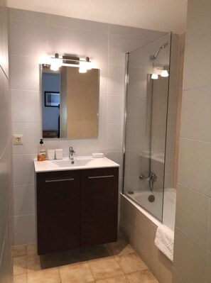 Haartrockner, Handtücher