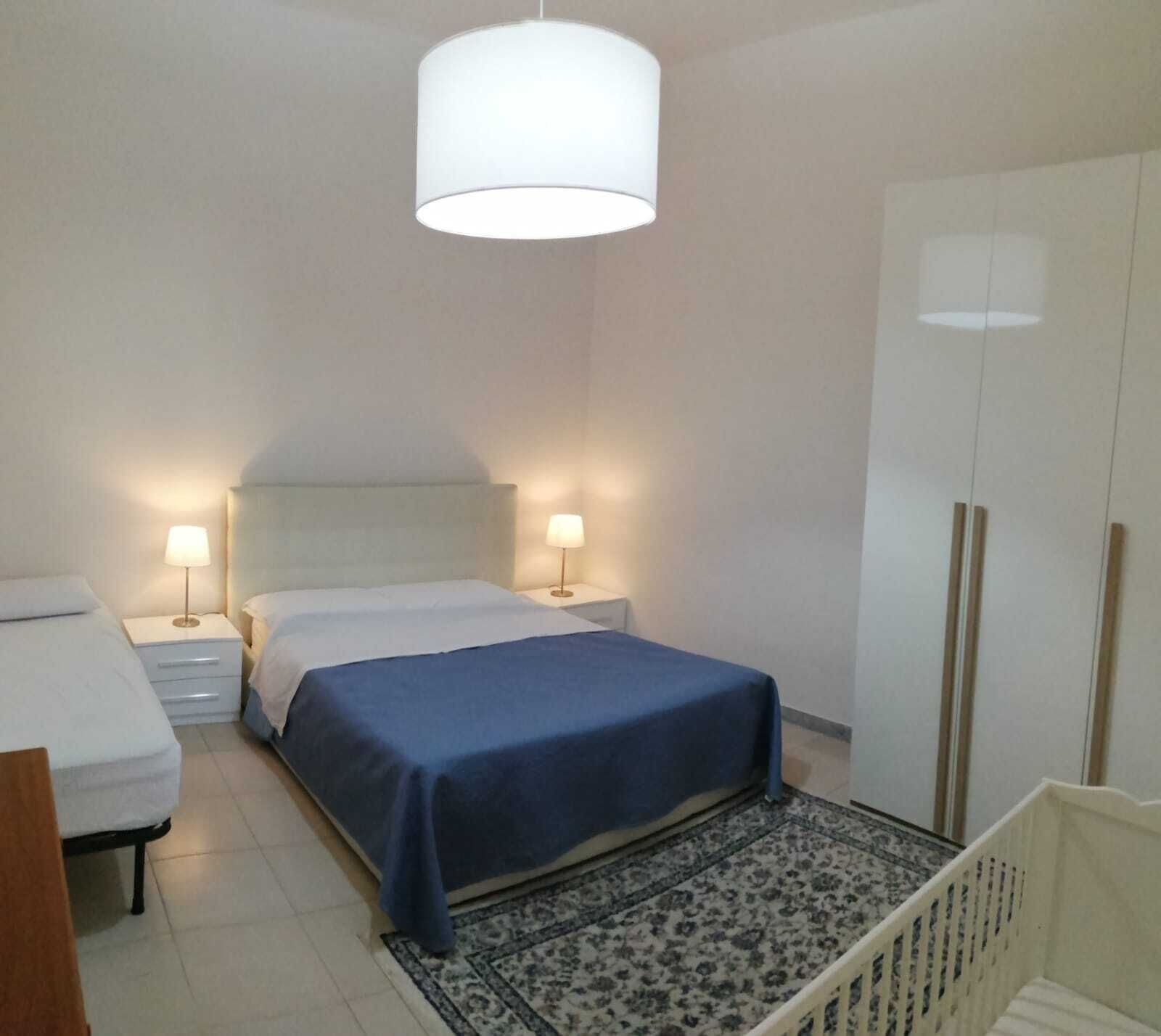 2 bedrooms, iron/ironing board, WiFi