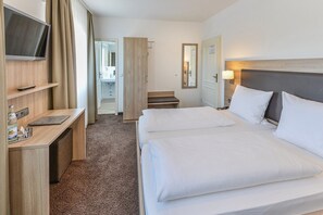 双人房 | 防过敏的被褥、办公桌、熨斗/熨板、免费 WiFi