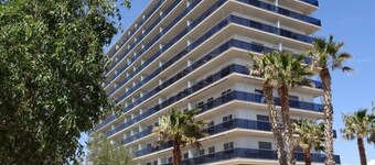 Marisol apartment - sea view - 100m from the sea - swimming pool - airco