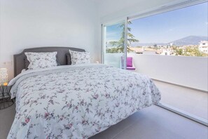 2 chambres, fer et planche à repasser, Wi-Fi, literie fournie