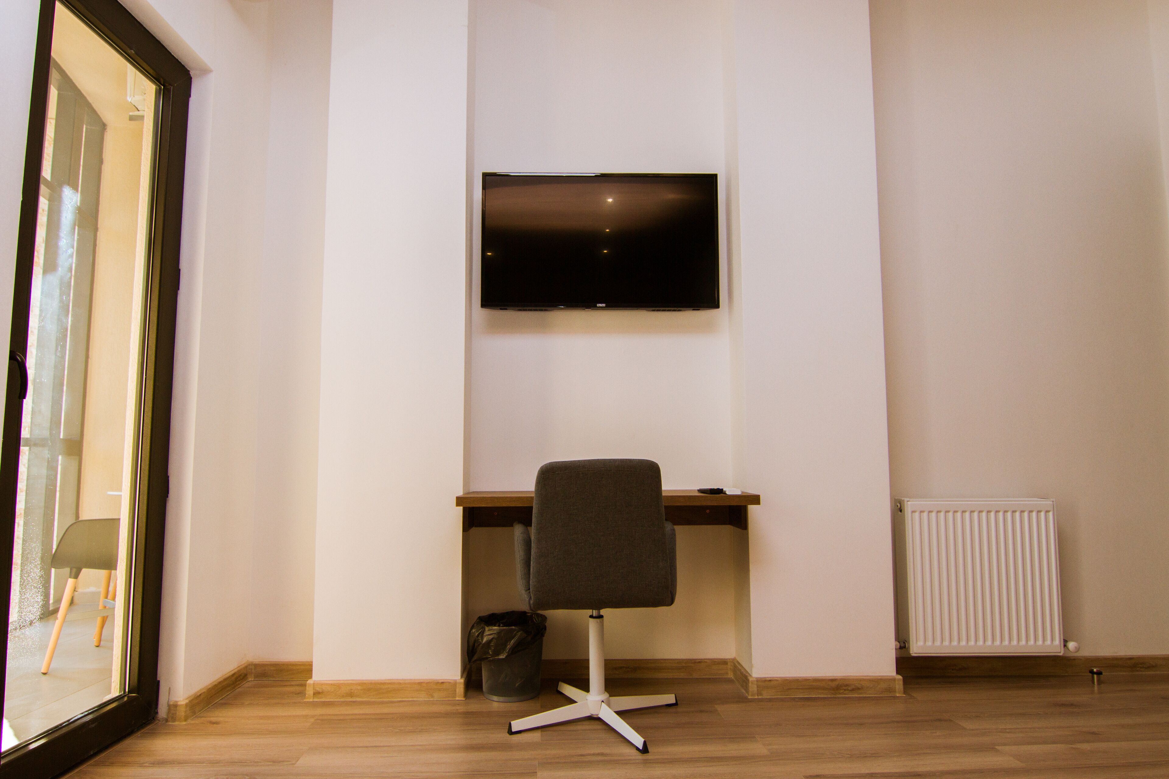 deluxe triple room, balcony, mountain view | premium bedding, minibar, in-room safe, individually furnished