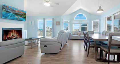 Ocean & Sound Views Beside Rodanthe Pier! Private Pool, Hot Tub & Steps to Beach