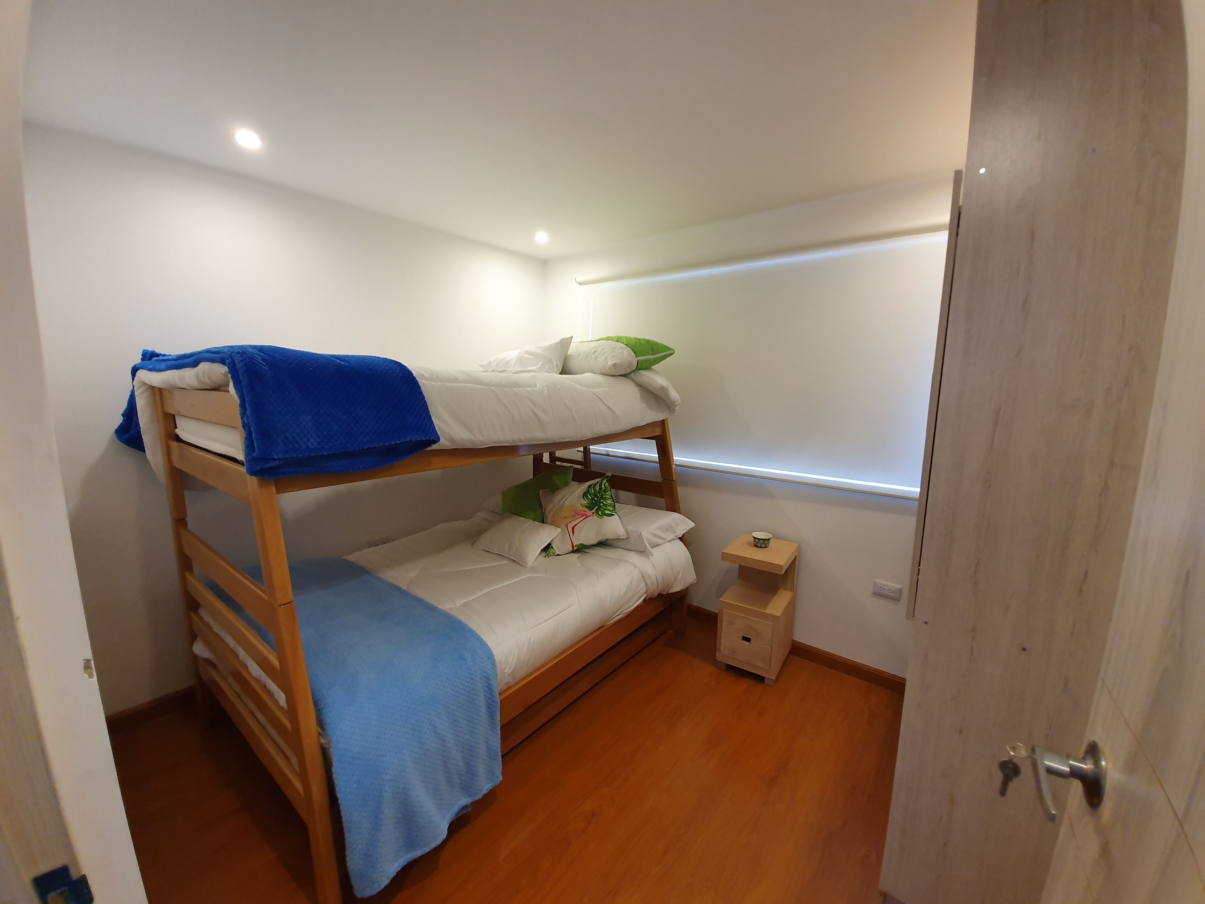 Apto4 Modern/aparthotel: Corferias, Agora, Embassy, G12,UN. for large groups