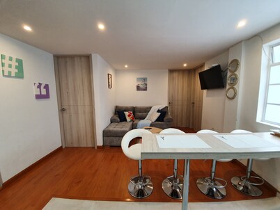 Apto4 Modern/aparthotel: Corferias, Agora, Embassy, G12,UN. for large groups