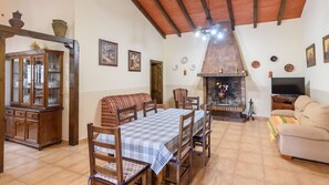 Interior - Rancho La Palma Prado del Rey by Ruralidays (Cádiz)